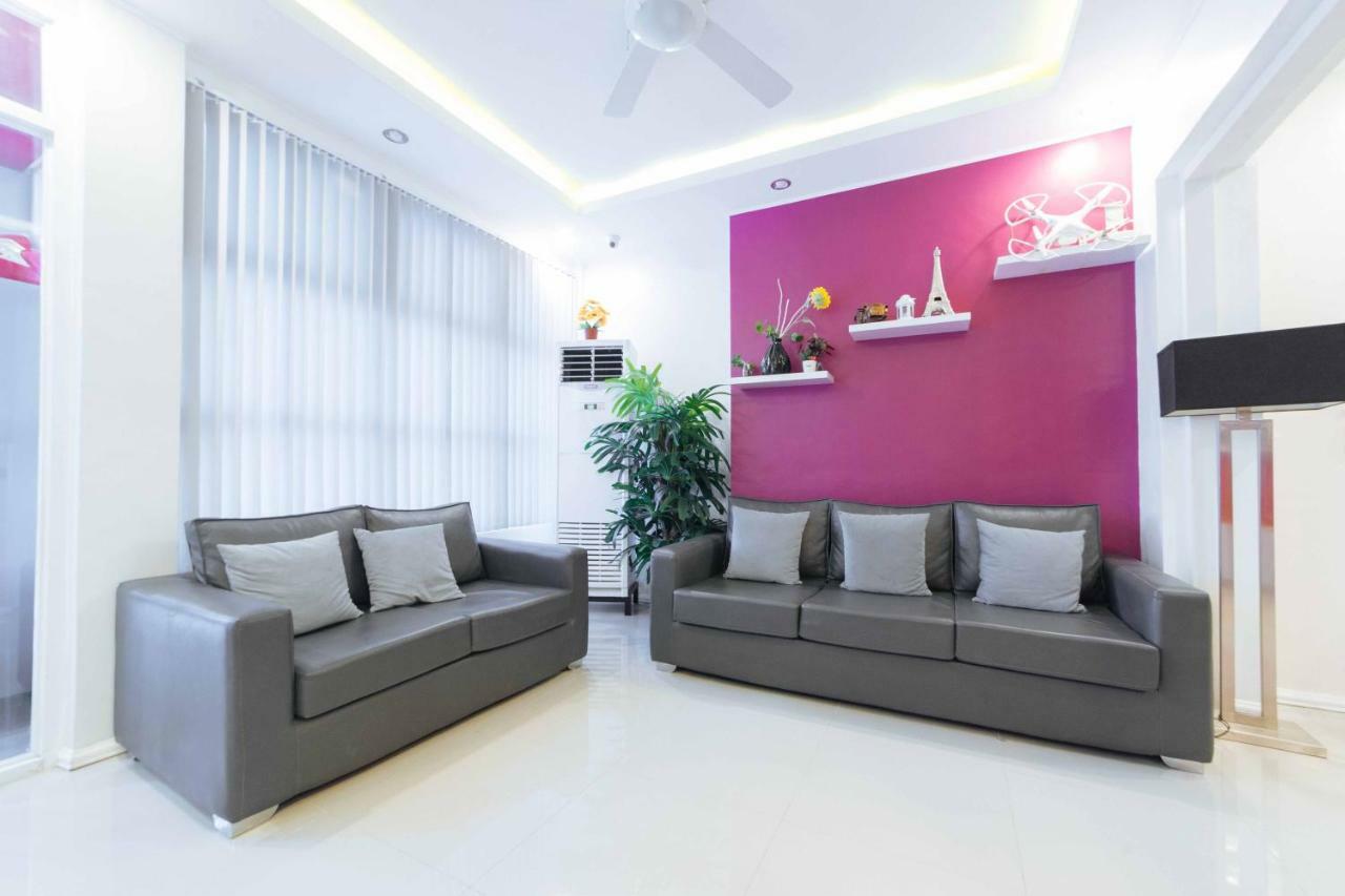 Reddoorz Plus Near Sm Lanang Davao City מראה חיצוני תמונה