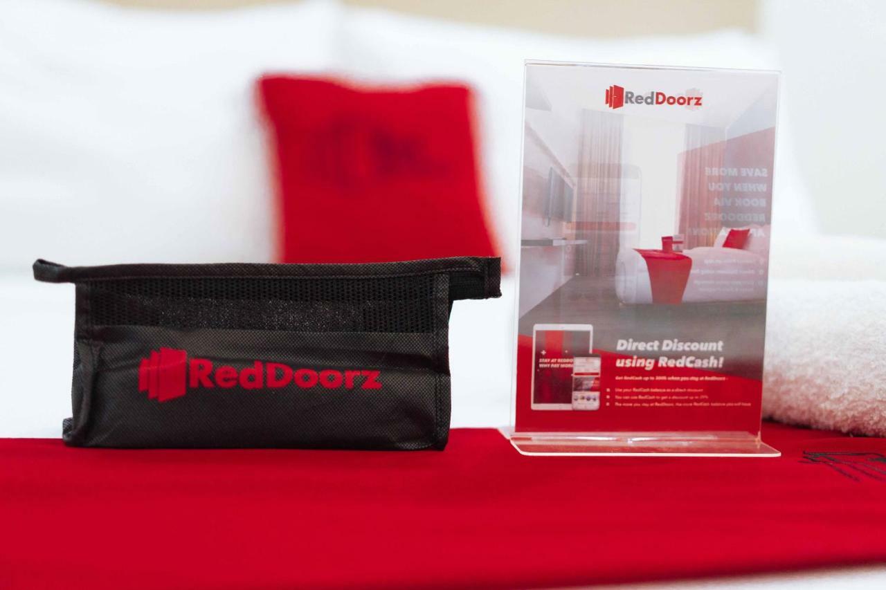Reddoorz Plus Near Sm Lanang Davao City מראה חיצוני תמונה