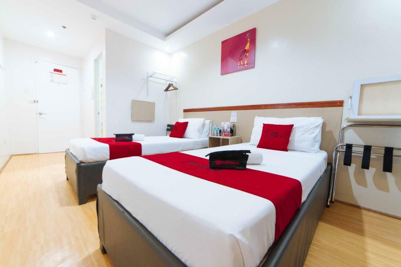 Reddoorz Plus Near Sm Lanang Davao City מראה חיצוני תמונה